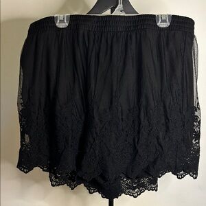Torrid Black Lace-Trimmed Skirt